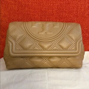 NWT Tory Burch FLEMING SOFT CLUTCH